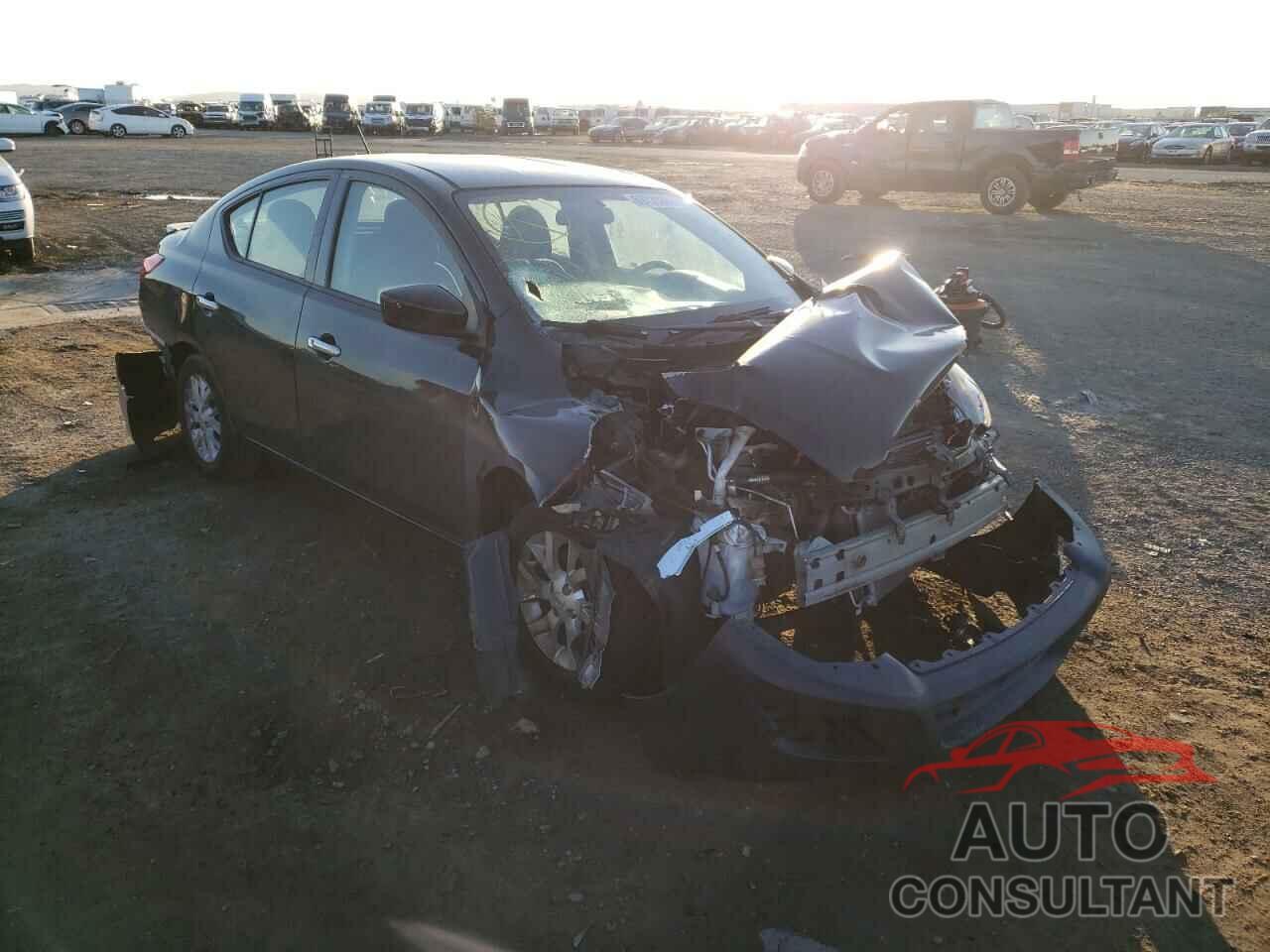 NISSAN VERSA 2018 - 3N1CN7AP9JL846590