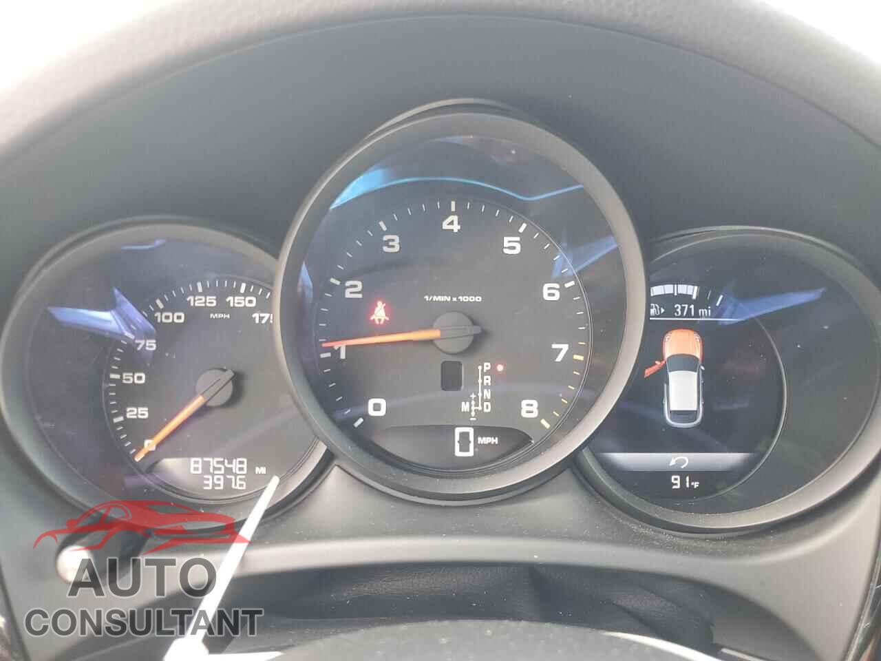 PORSCHE MACAN 2018 - WP1AA2A52JLB06018