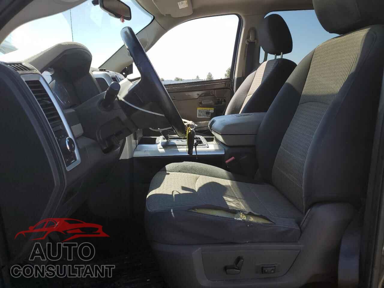 DODGE RAM 1500 2012 - 1C6RD7LT2CS191320