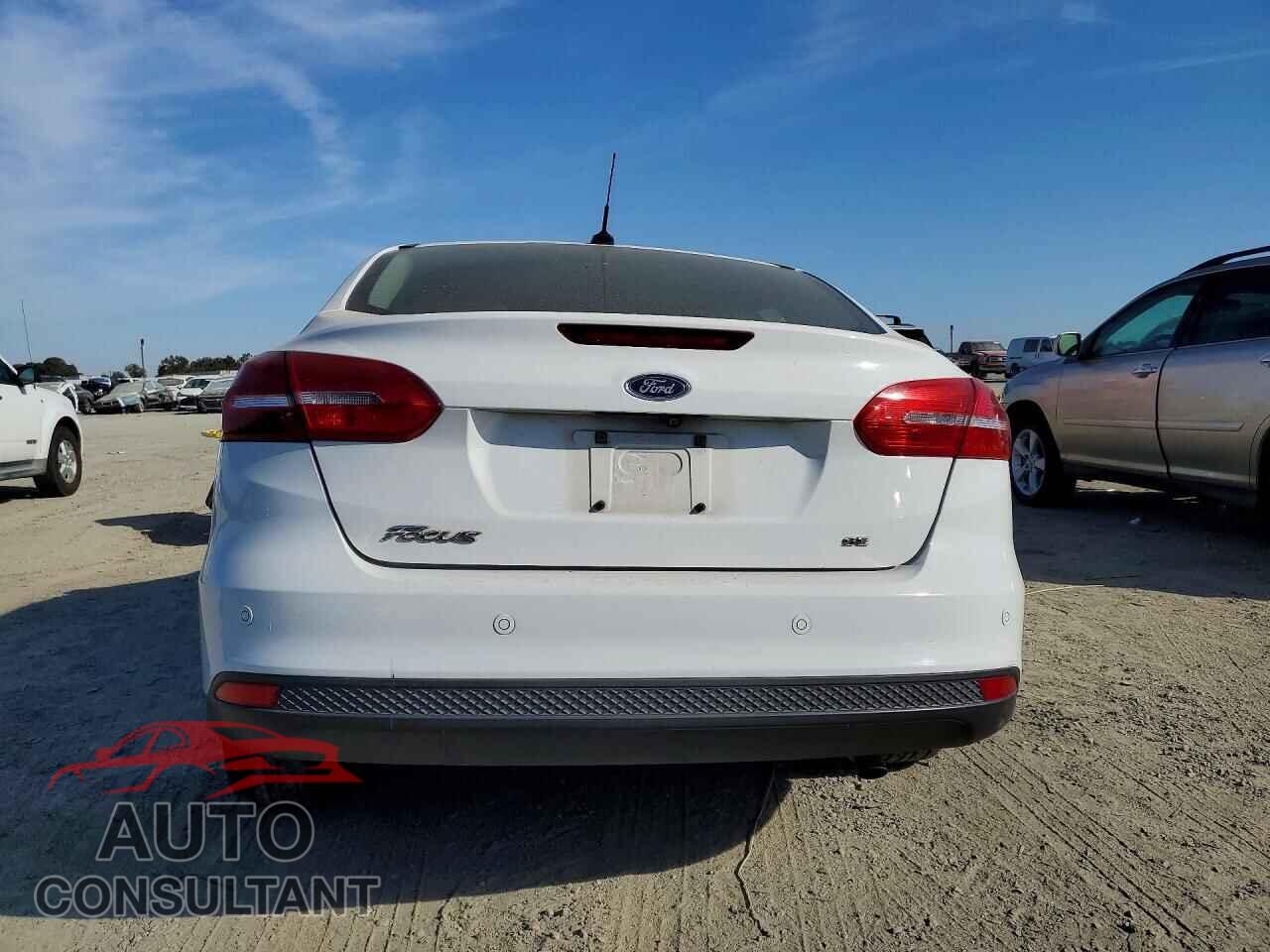 FORD FOCUS 2016 - 1FADP3F23GL399461