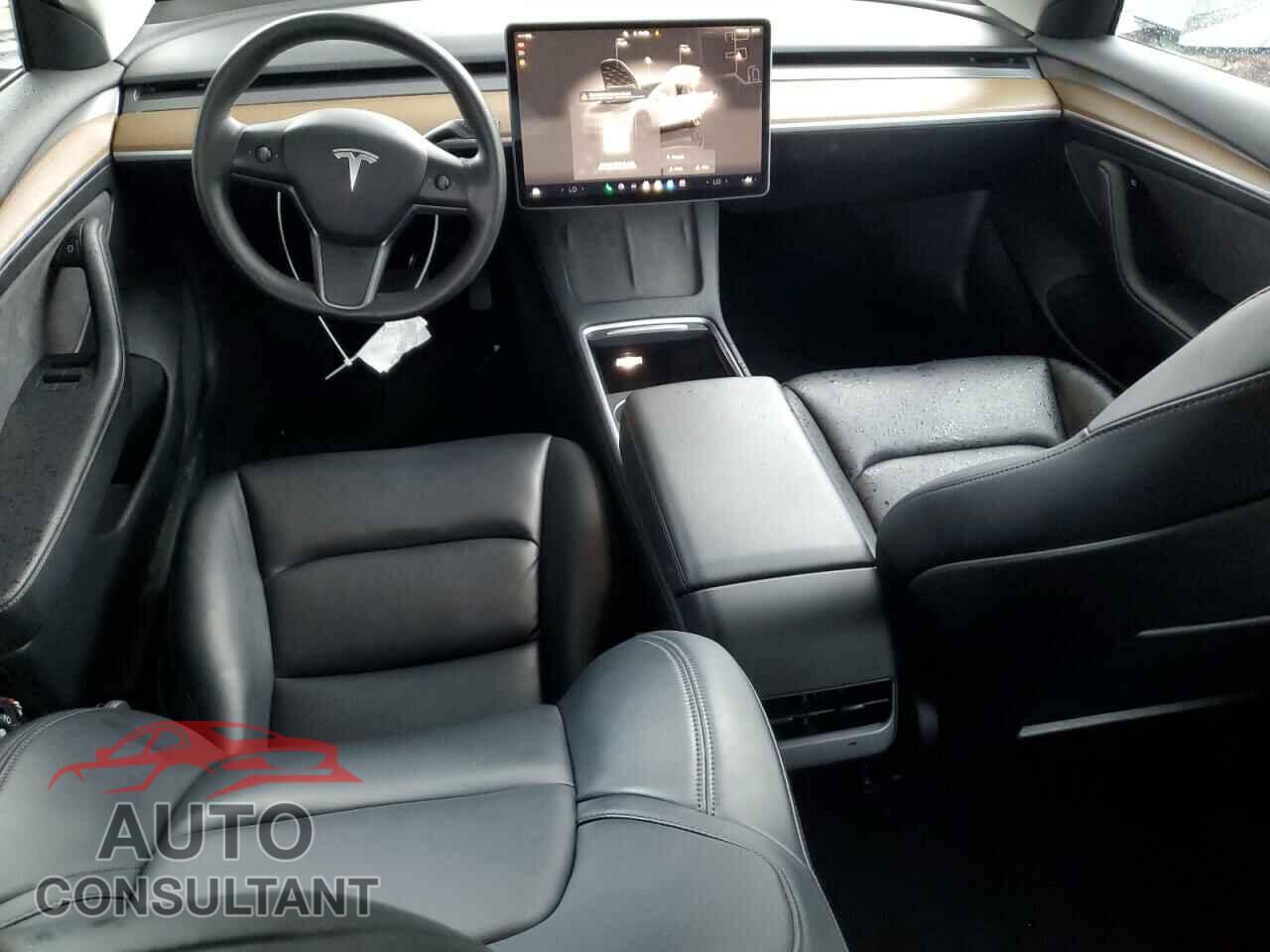 TESLA MODEL 3 2023 - 5YJ3E1EA0PF453083