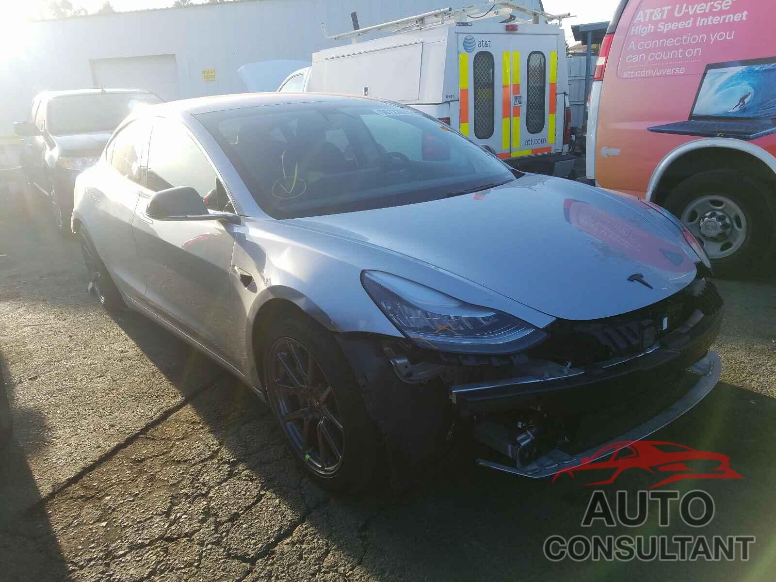 TESLA MODEL 3 2018 - 5YJ3E1EB9JF091190