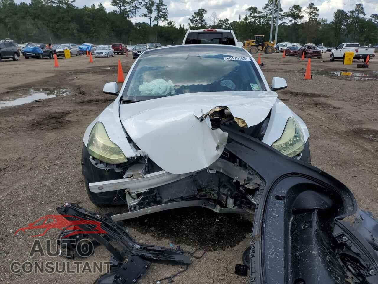 TESLA MODEL 3 2020 - 5YJ3E1EC3LF641415