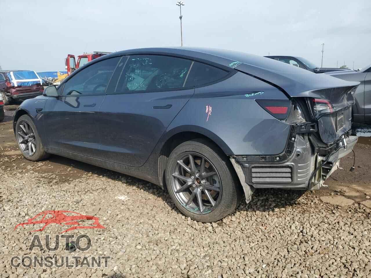 TESLA MODEL 3 2022 - 5YJ3E1EB9NF324670