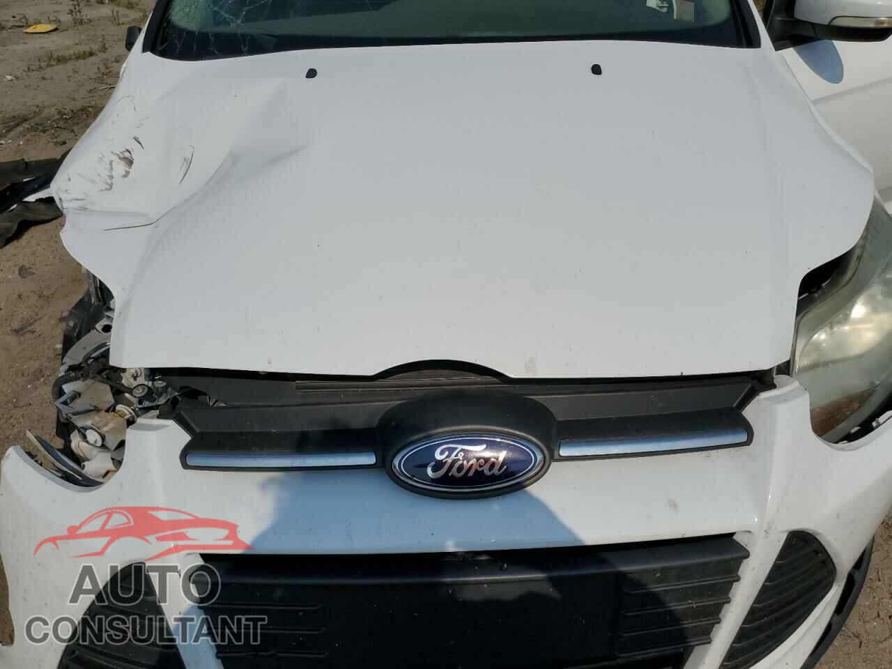 FORD FOCUS 2014 - 1FADP3F2XEL248940
