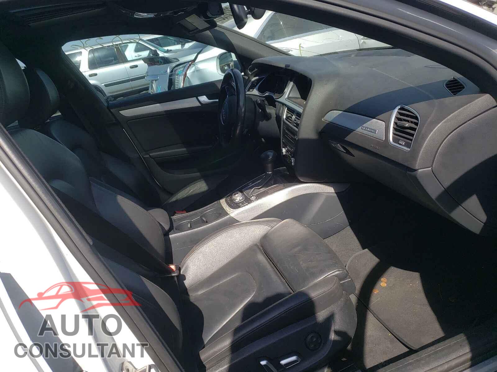 AUDI A4 2016 - WAUFFAFL8GN008521
