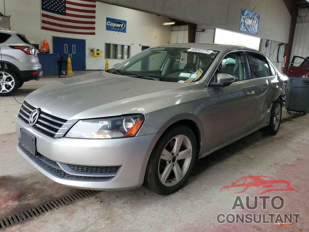 VOLKSWAGEN PASSAT 2012 - 1VWBP7A36CC002082