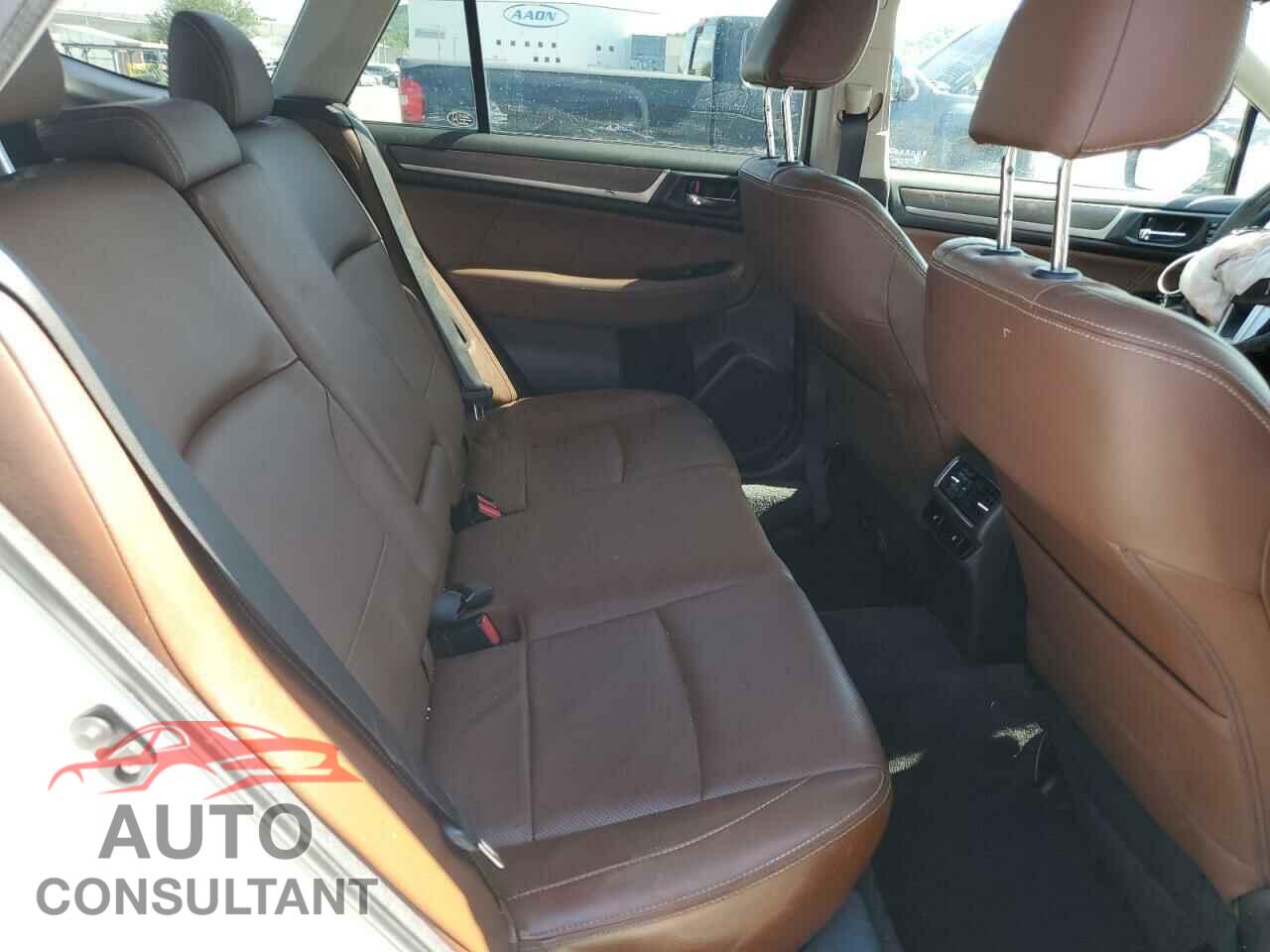 SUBARU OUTBACK 2017 - 4S4BSETC7H3242702