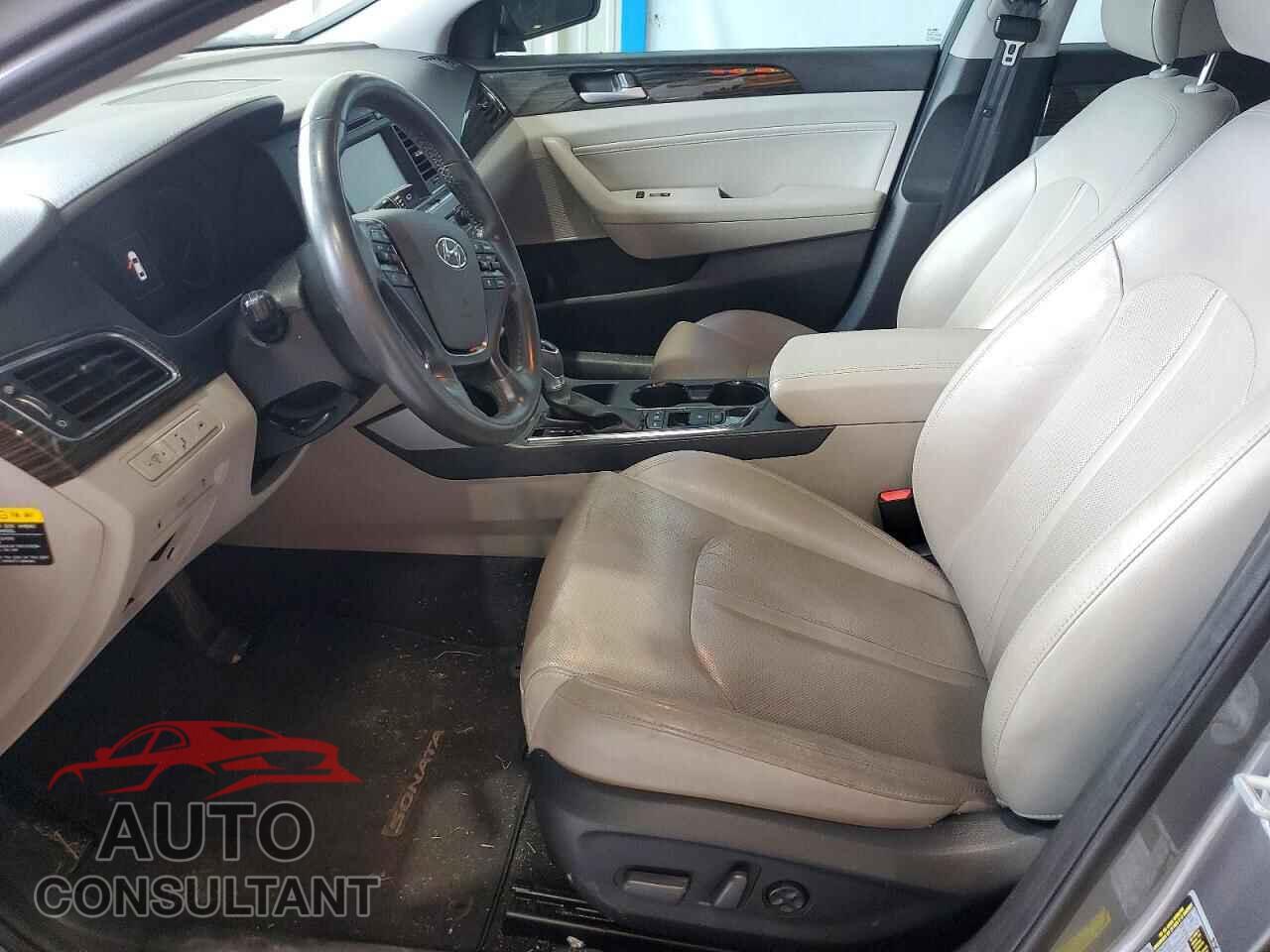 HYUNDAI SONATA 2017 - KMHE54L28HA059763