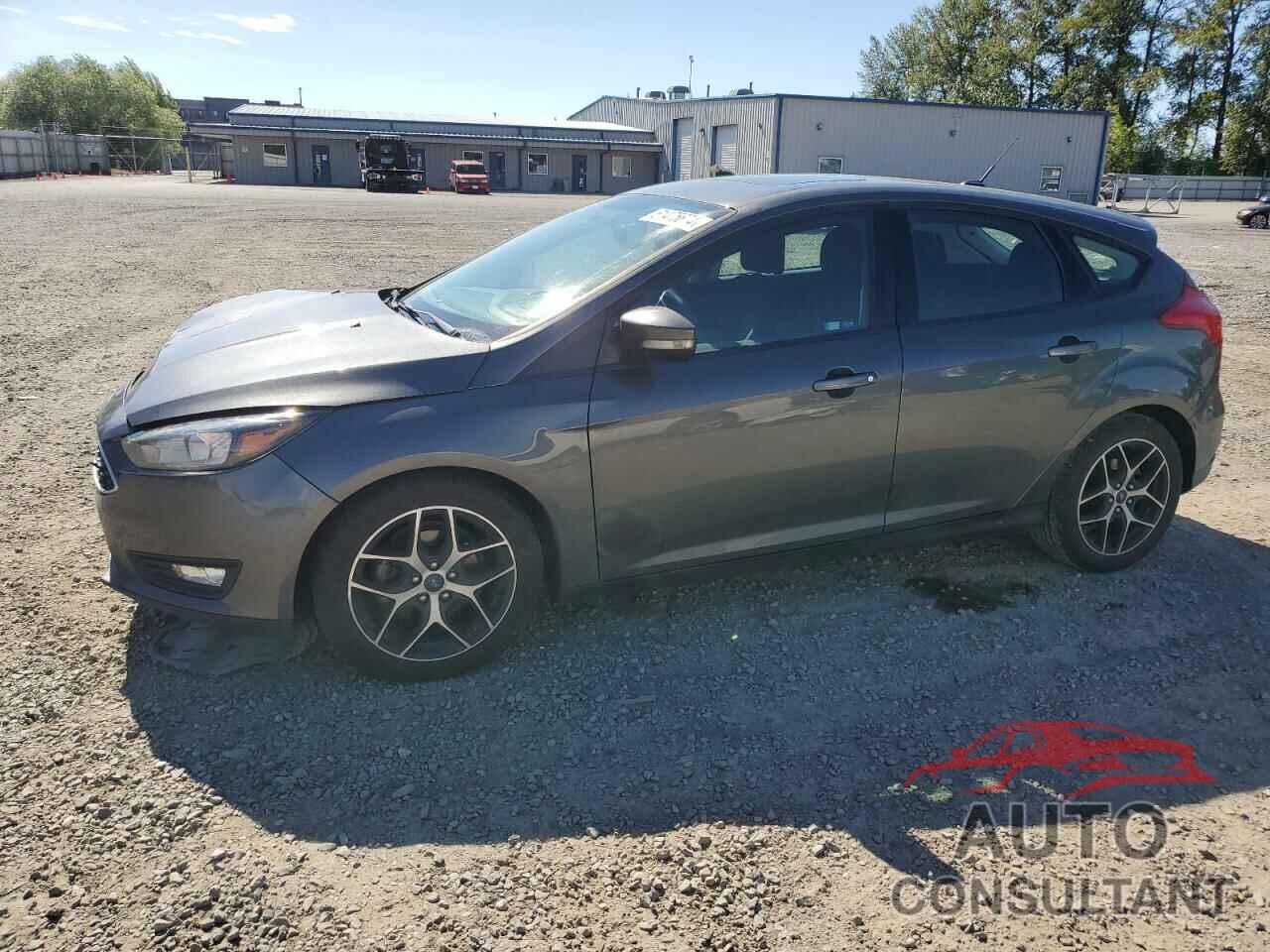 FORD FOCUS 2017 - 1FADP3M22HL215115