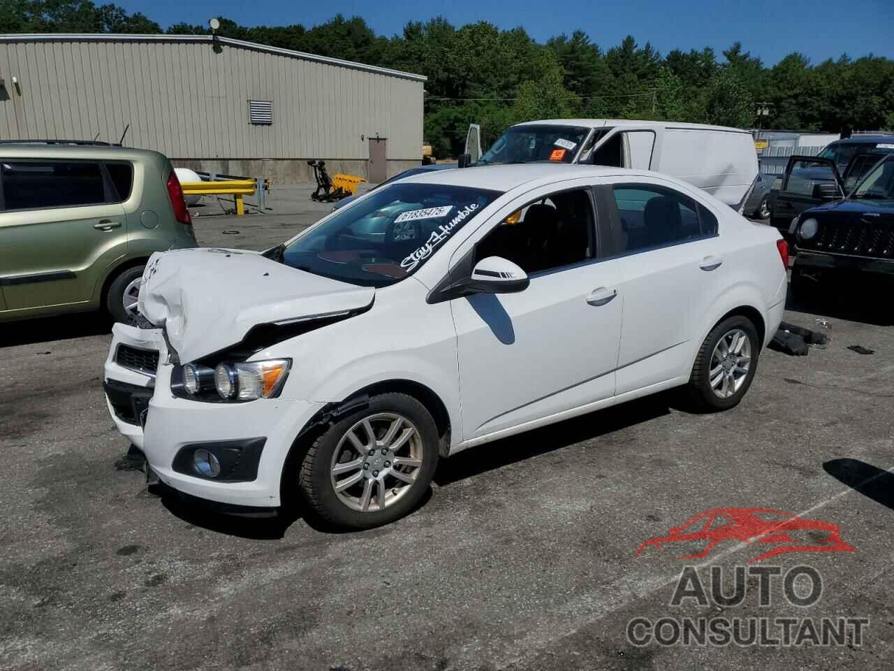 CHEVROLET SONIC 2012 - 1G1JC5SH6C4227601