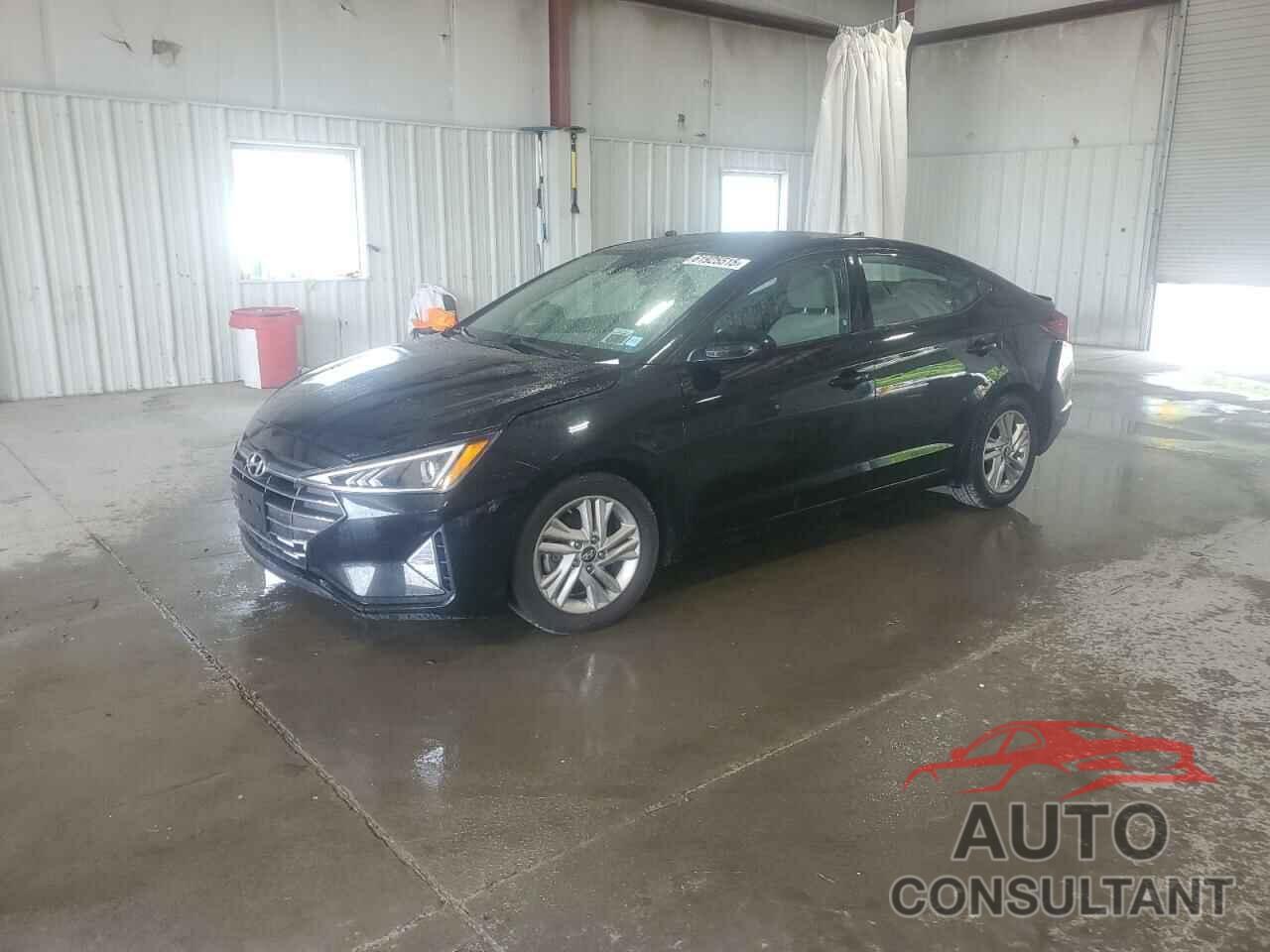 HYUNDAI ELANTRA 2019 - 5NPD84LF1KH453910