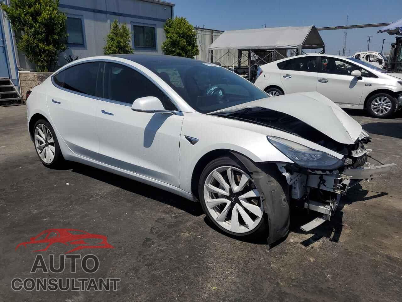 TESLA MODEL 3 2018 - 5YJ3E1EB1JF134405