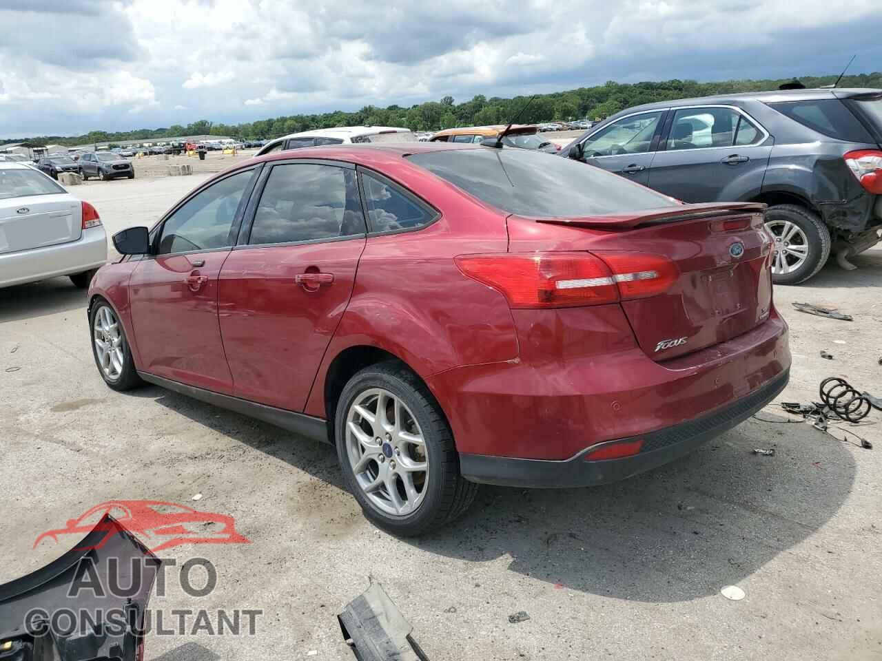 FORD FOCUS 2015 - 1FADP3F22FL368703