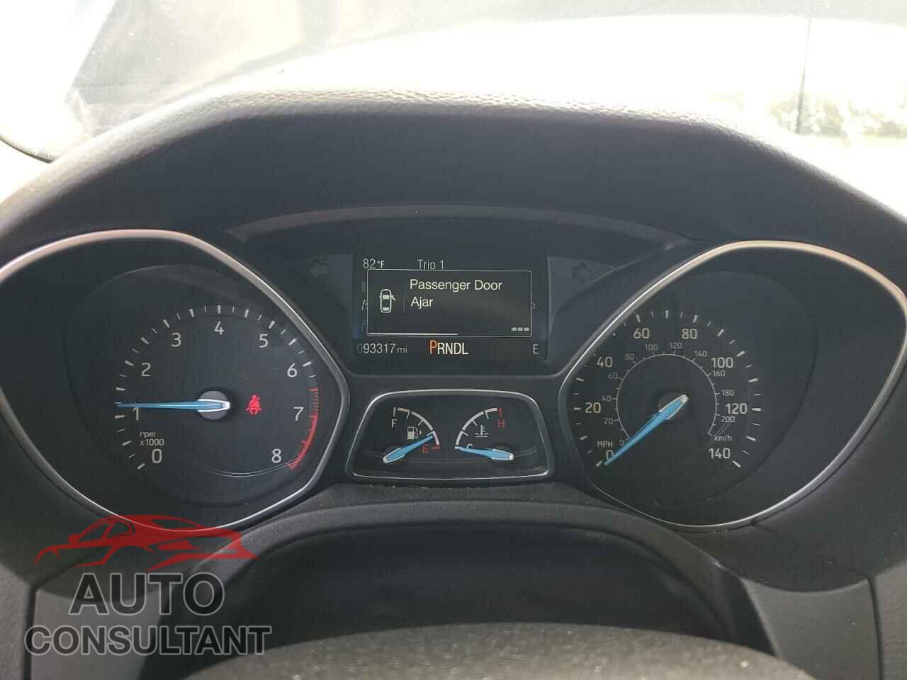 FORD FOCUS 2017 - 1FADP3F25HL300155