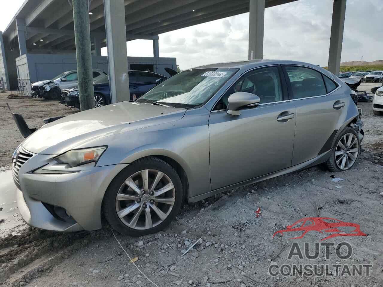 LEXUS IS 2014 - JTHBF1D29E5017249