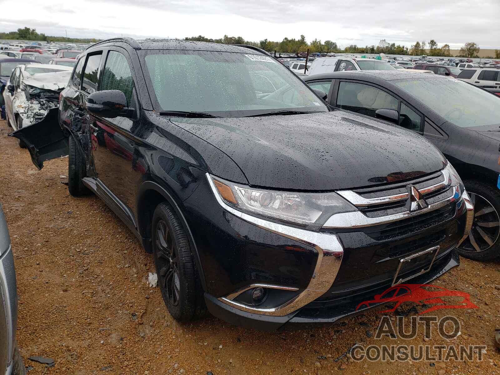 MITSUBISHI OUTLANDER 2018 - JA4AD3A36JZ024622