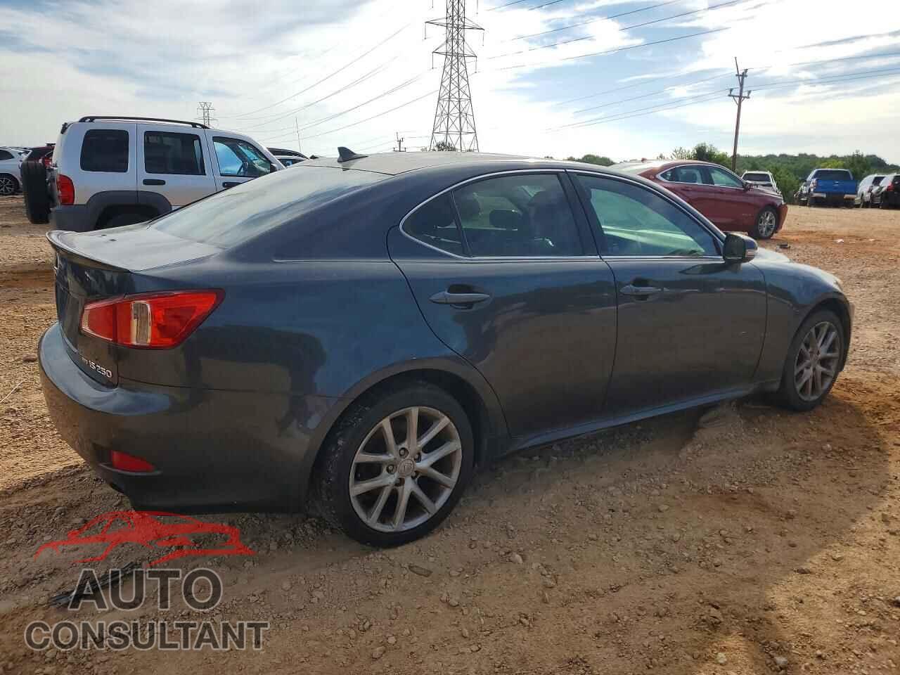 LEXUS IS 2011 - JTHCF5C28B5047688