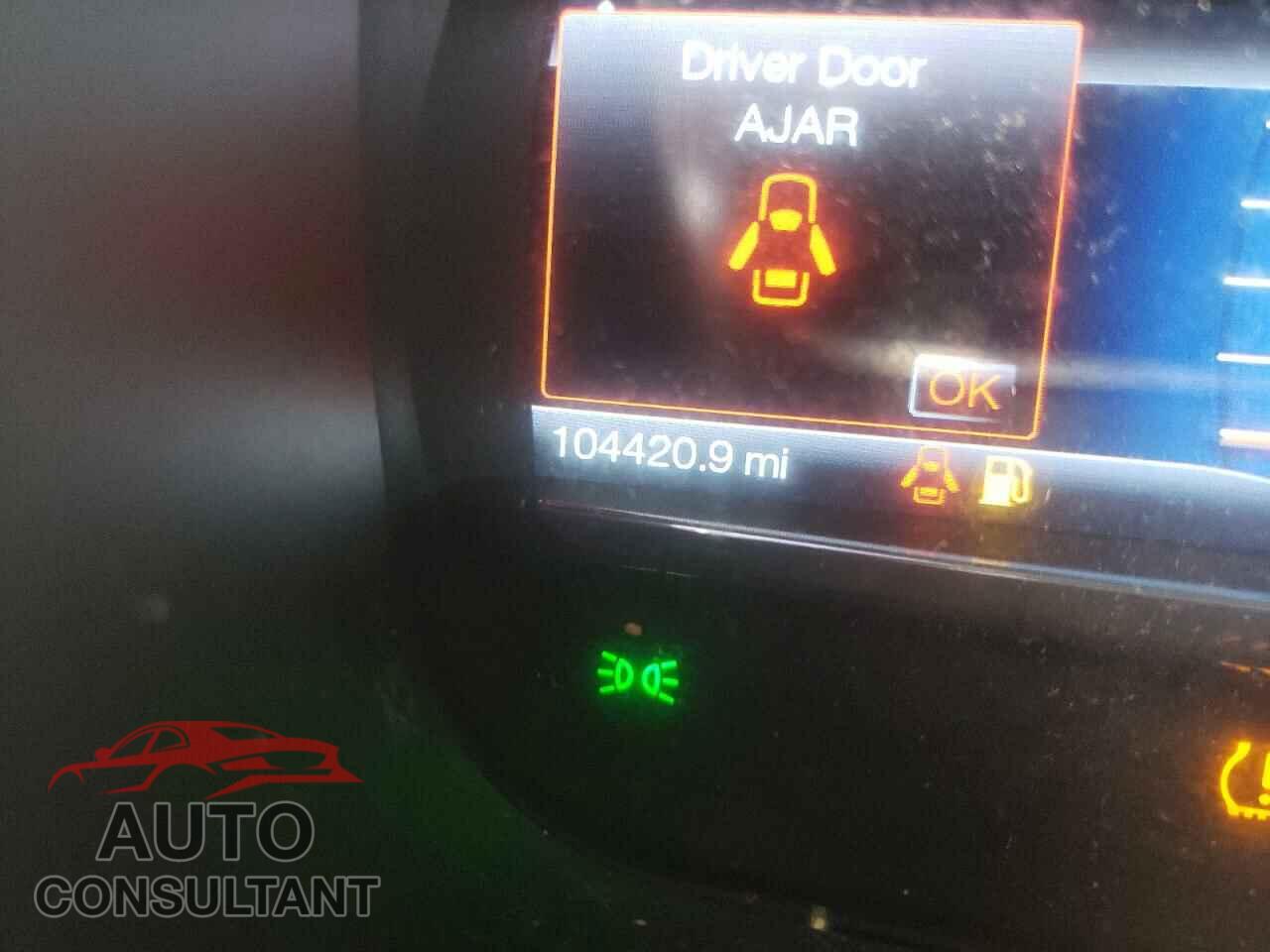 FORD TAURUS 2017 - 1FAHP2E88HG113678