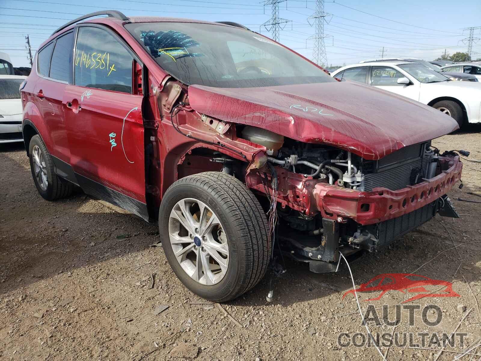 FORD ESCAPE 2018 - 1FMCU0GD8JUB21388