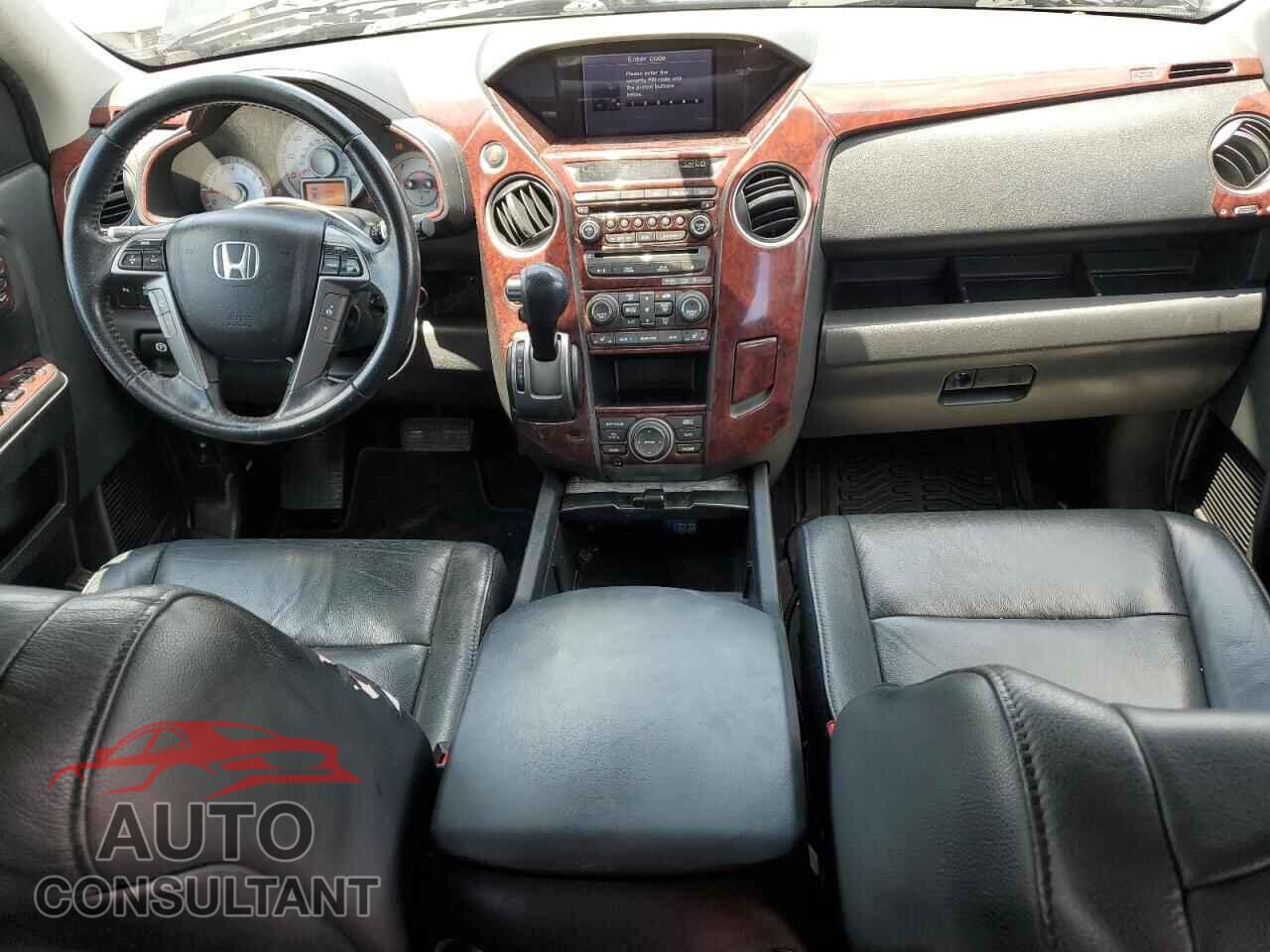 HONDA PILOT 2013 - 5FNYF3H94DB041860
