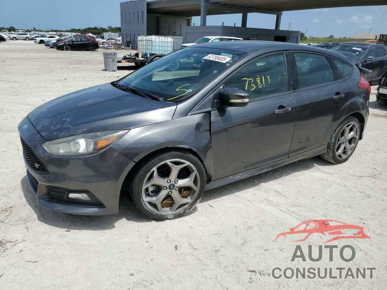 FORD FOCUS 2017 - 1FADP3L90HL310156