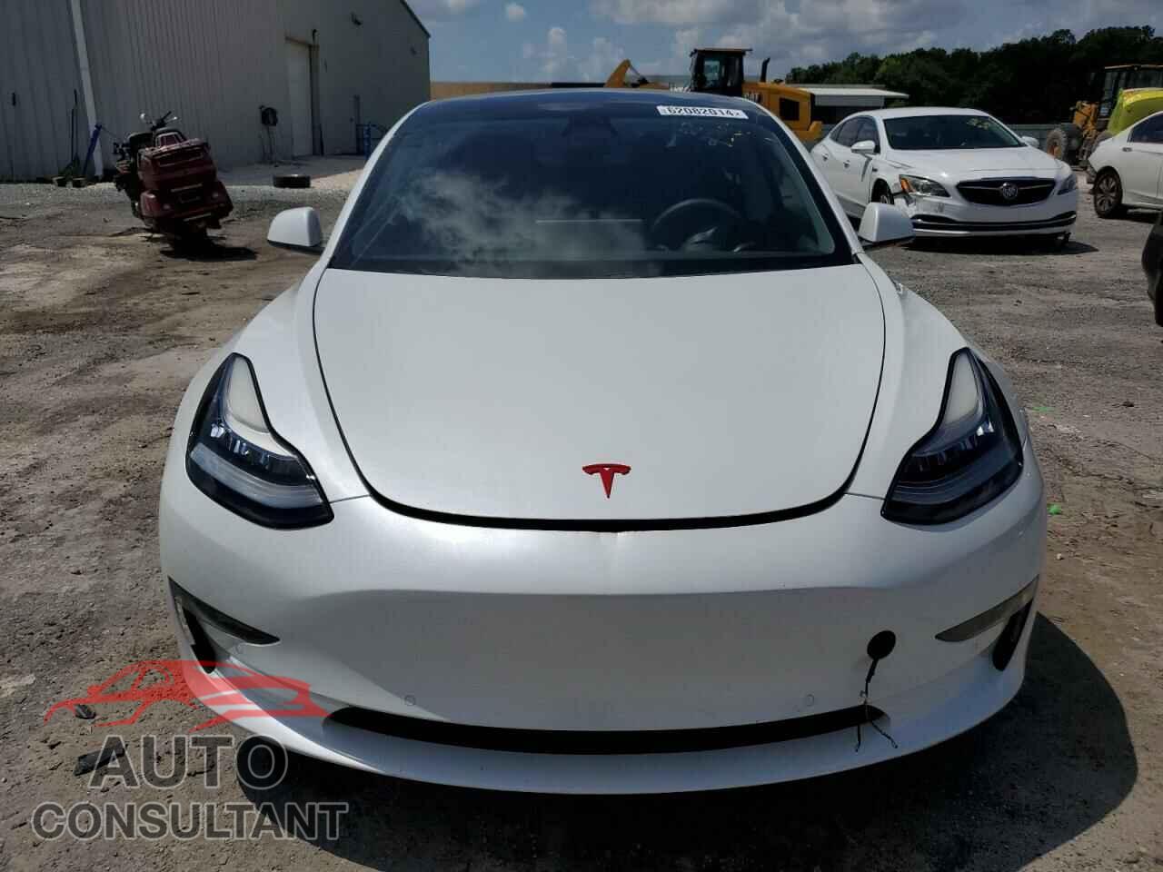 TESLA MODEL 3 2021 - 5YJ3E1EA4MF851621