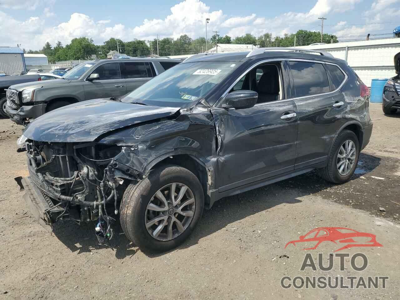 NISSAN ROGUE 2018 - KNMAT2MV7JP582913