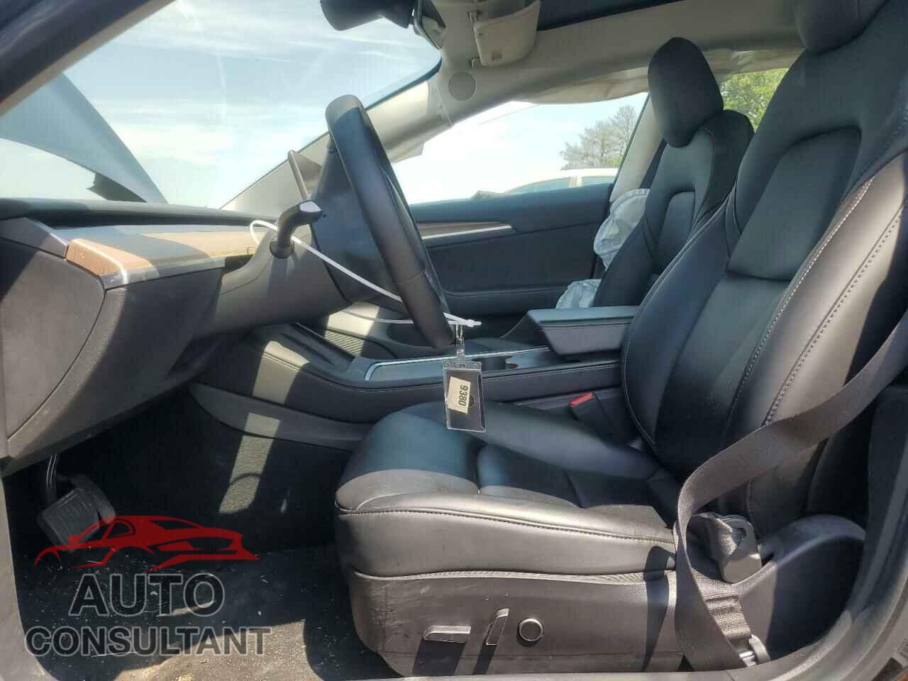 TESLA MODEL 3 2021 - 5YJ3E1EB3MF054544
