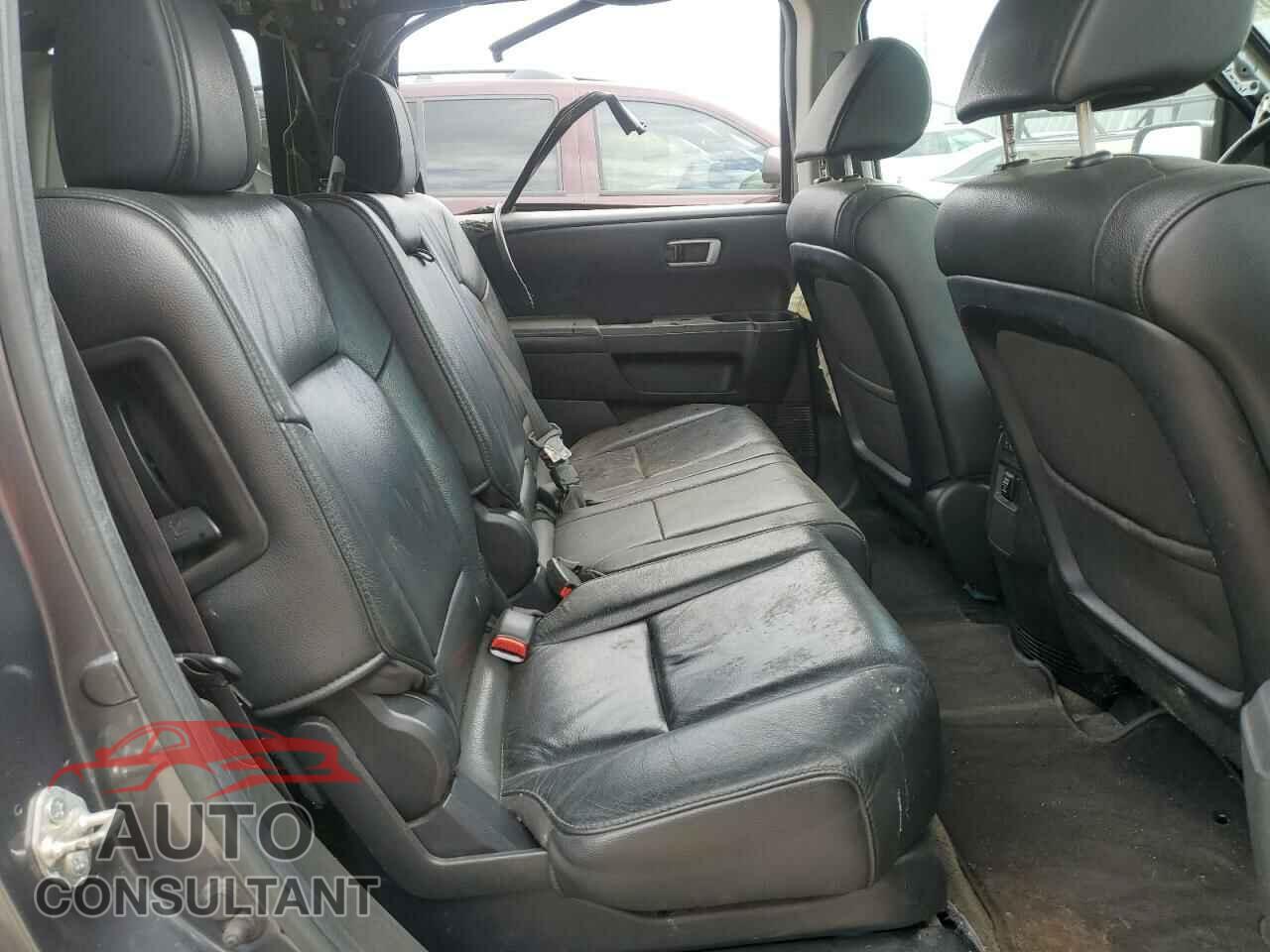 HONDA PILOT 2013 - 5FNYF4H54DB071251