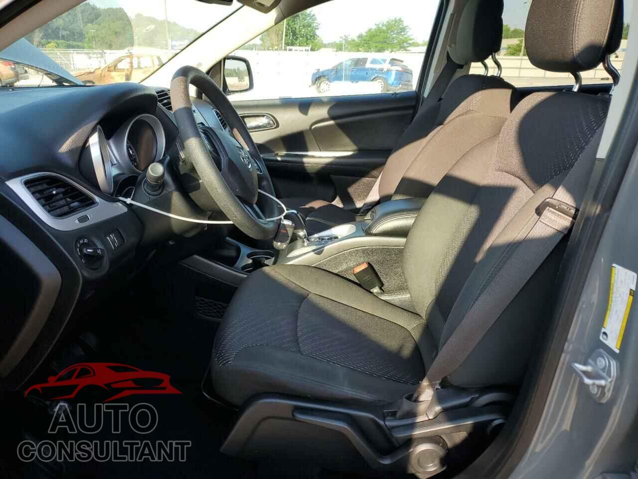DODGE JOURNEY 2019 - 3C4PDCBB9KT863565