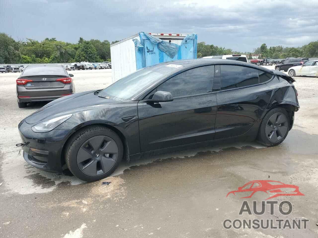 TESLA MODEL 3 2021 - 5YJ3E1EA4MF099709