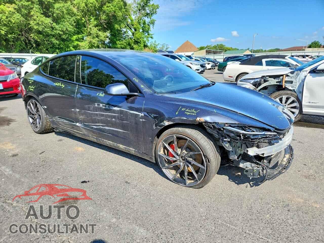 TESLA MODEL 3 2024 - 5YJ3E1ETXRF865726