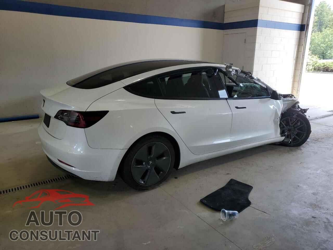 TESLA MODEL 3 2021 - 5YJ3E1EA3MF991689