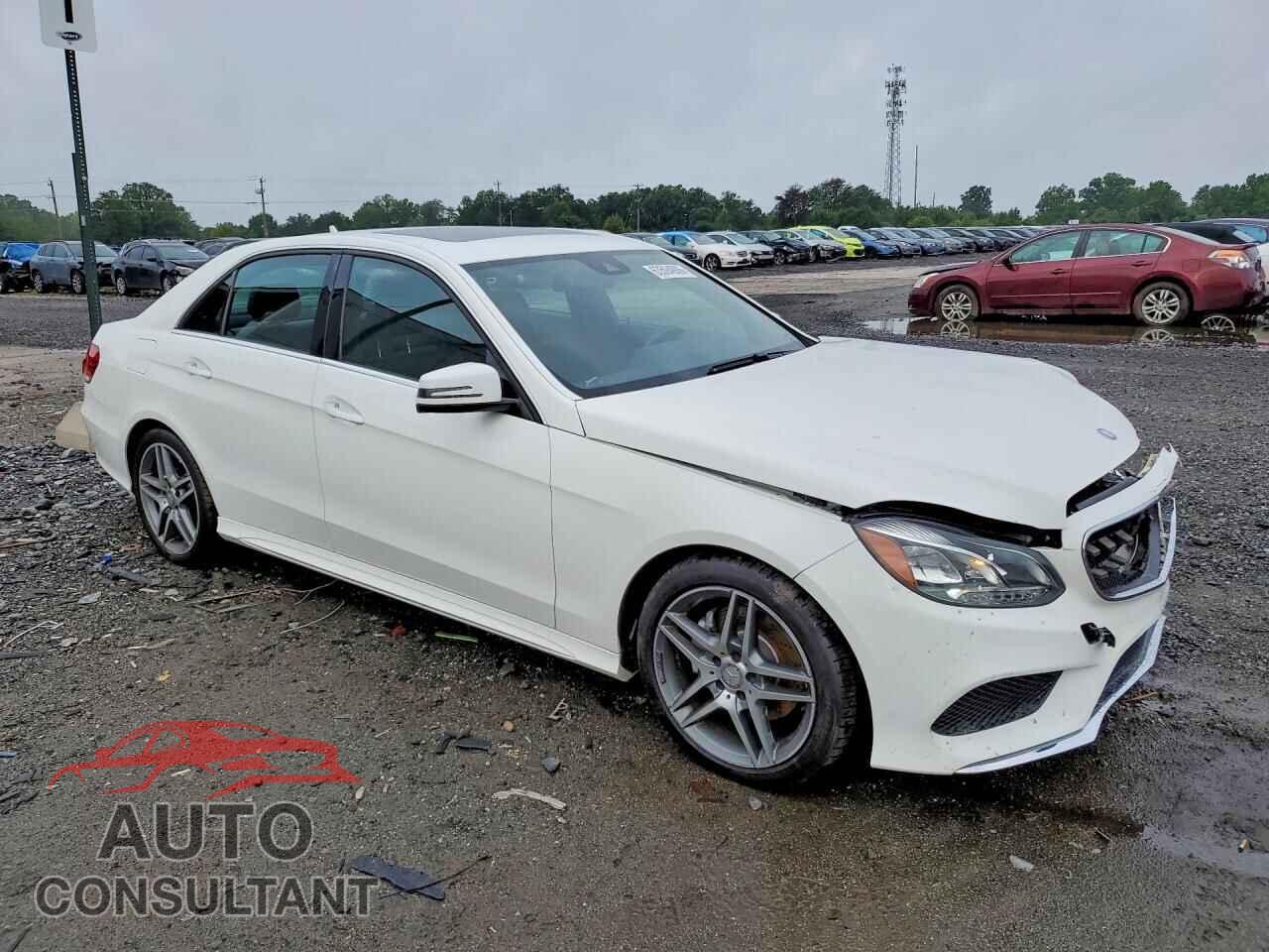MERCEDES-BENZ E-CLASS 2015 - WDDHF5KB1FB089688