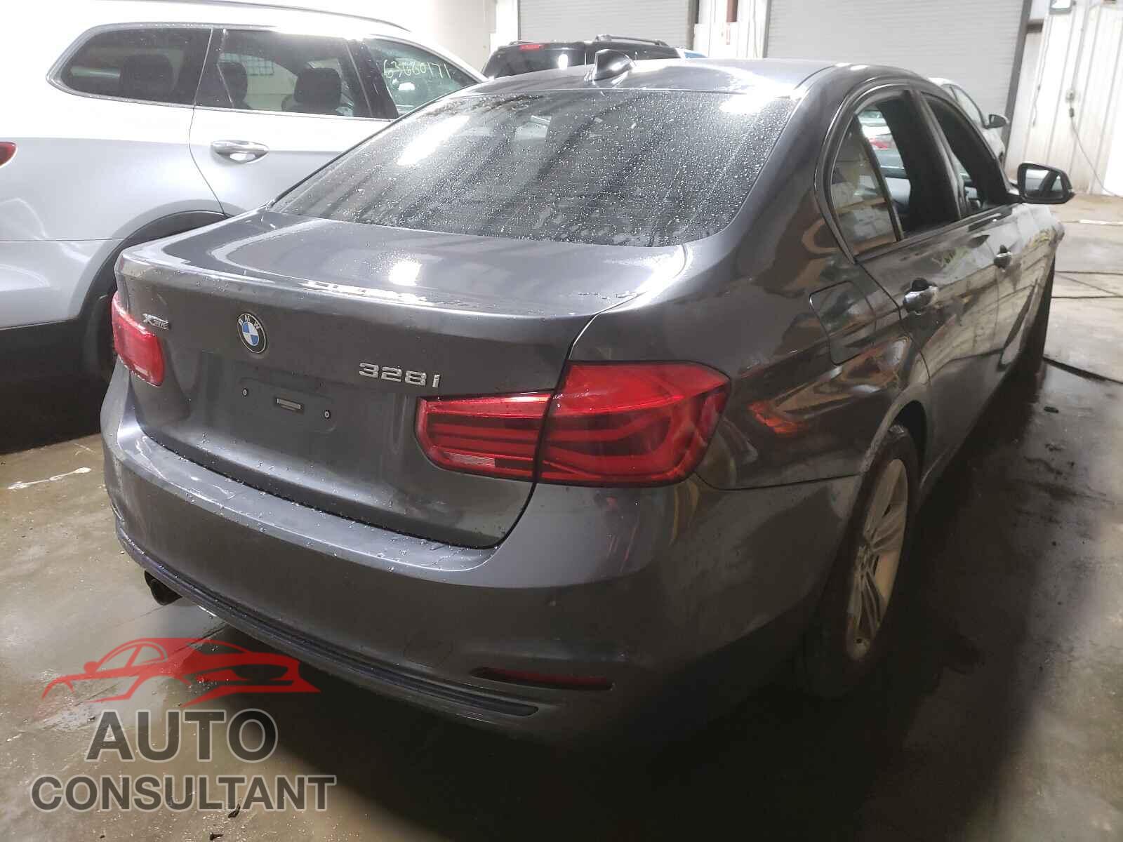 BMW 3 SERIES 2016 - WBA8E3C52GK503473