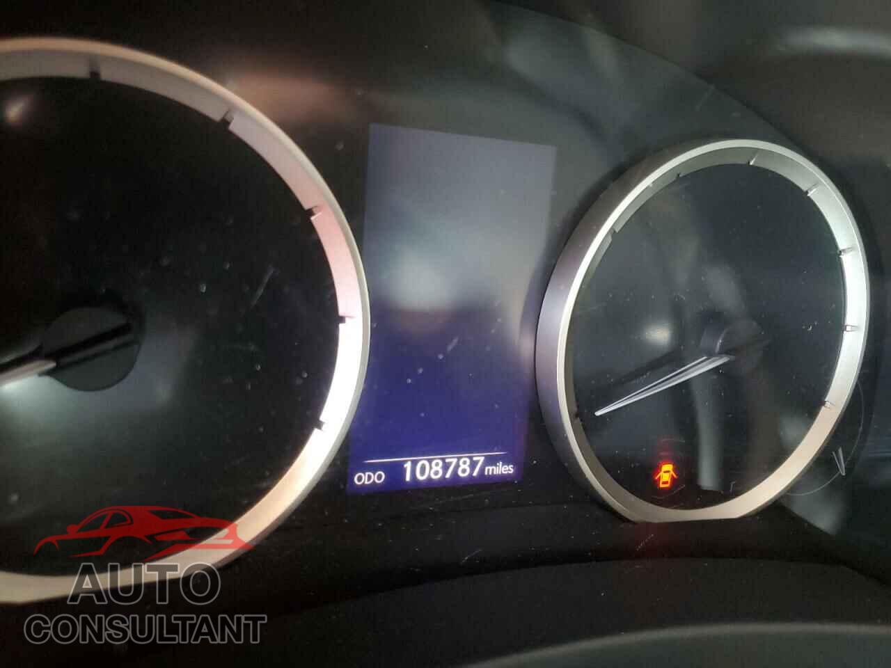LEXUS IS 2014 - JTHBF1D29E5004226