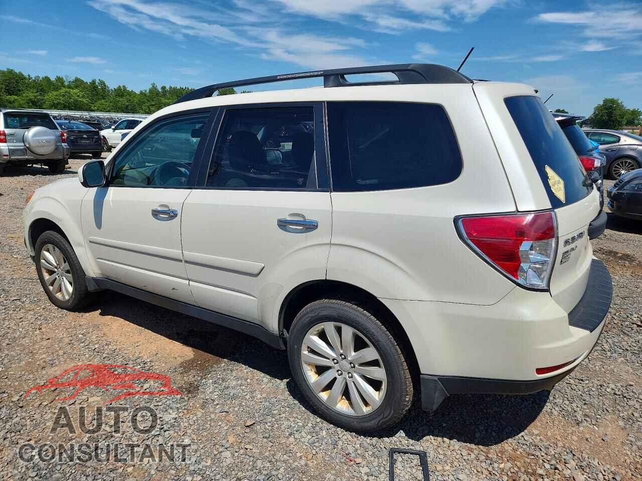 SUBARU FORESTER 2013 - JF2SHAEC2DH439350
