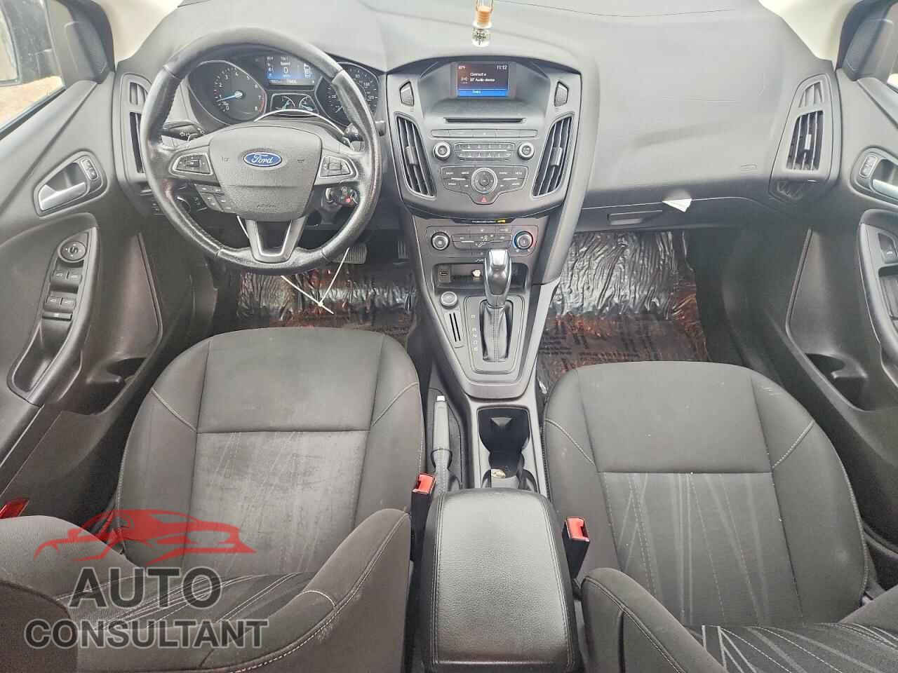 FORD FOCUS 2016 - 1FADP3F23GL225857