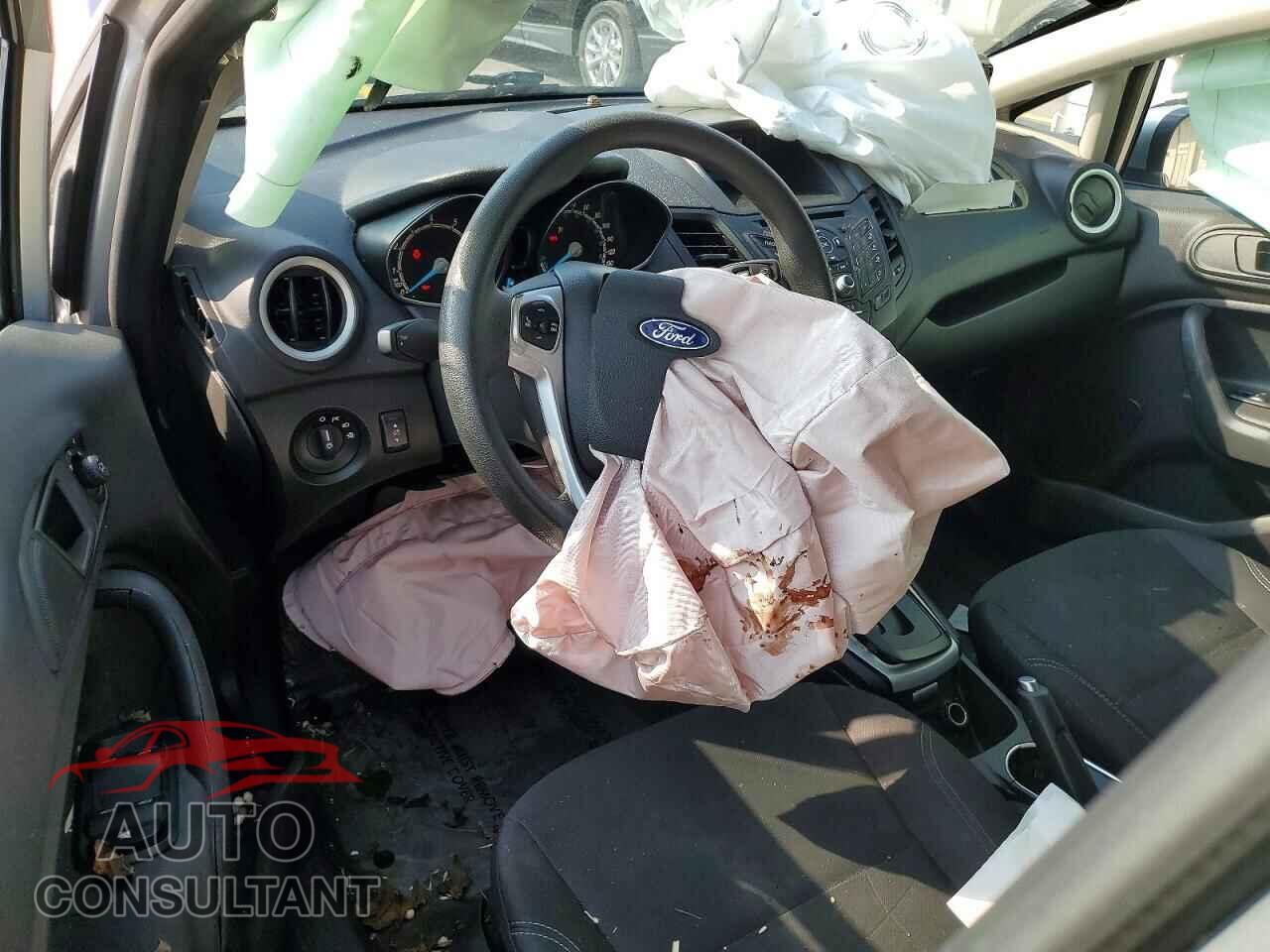 FORD FIESTA 2019 - 3FADP4EJ3KM135520