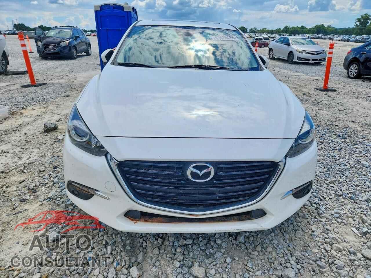 MAZDA 3 2017 - 3MZBN1W38HM128106