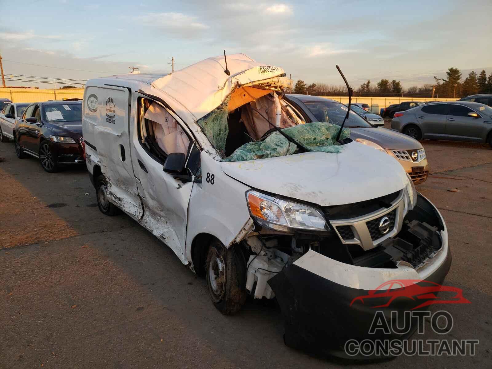 NISSAN NV 2019 - 3N6CM0KN3KK695383