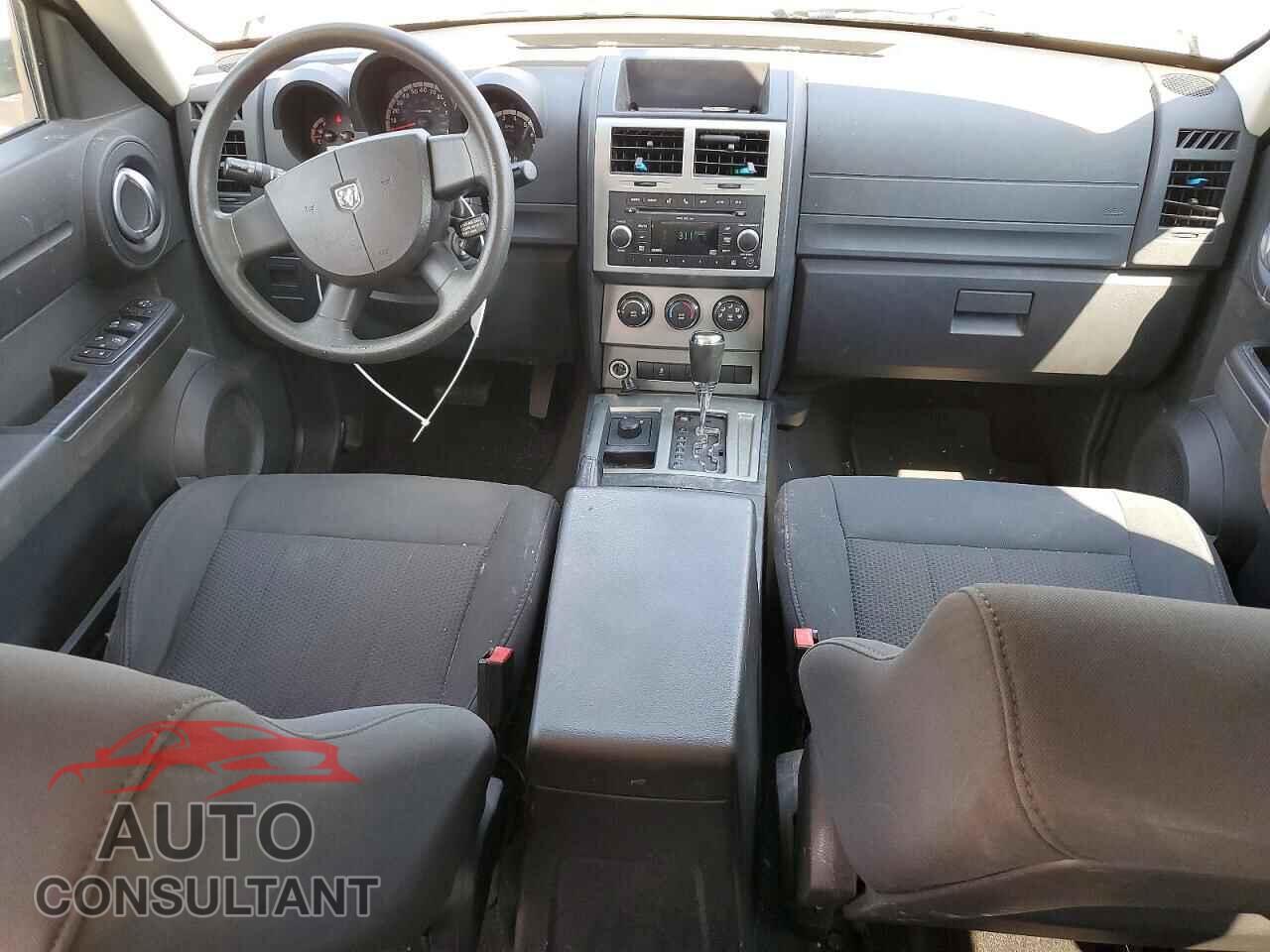 DODGE NITRO 2011 - 1D4PU4GK5BW576798
