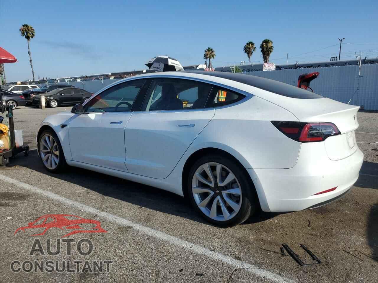 TESLA MODEL 3 2018 - 5YJ3E1EA4JF051171