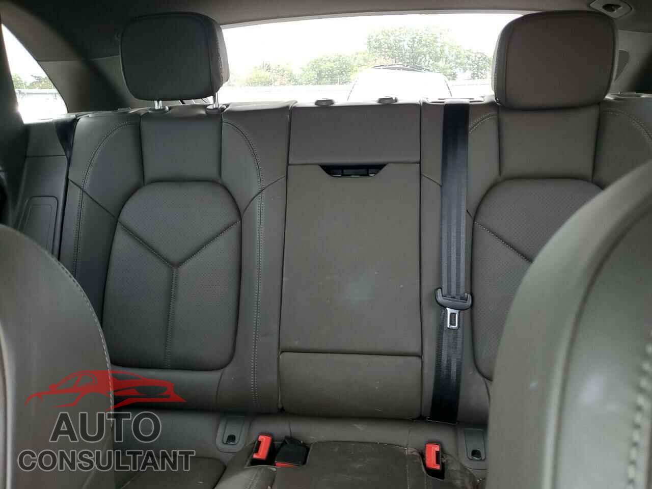 PORSCHE MACAN 2019 - WP1AB2A50KLB33619