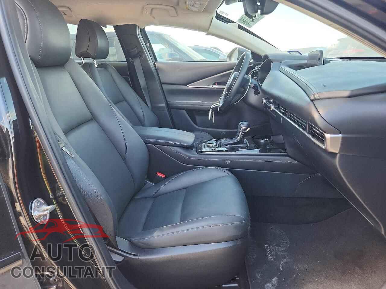 MAZDA CX30 2024 - 3MVDMBBM3RM660253