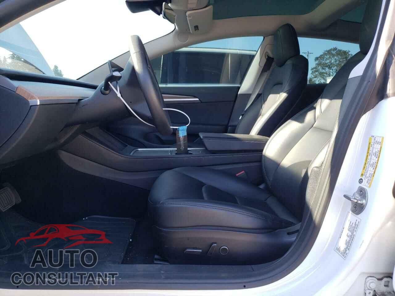 TESLA MODEL 3 2022 - 5YJ3E1EA1NF205129