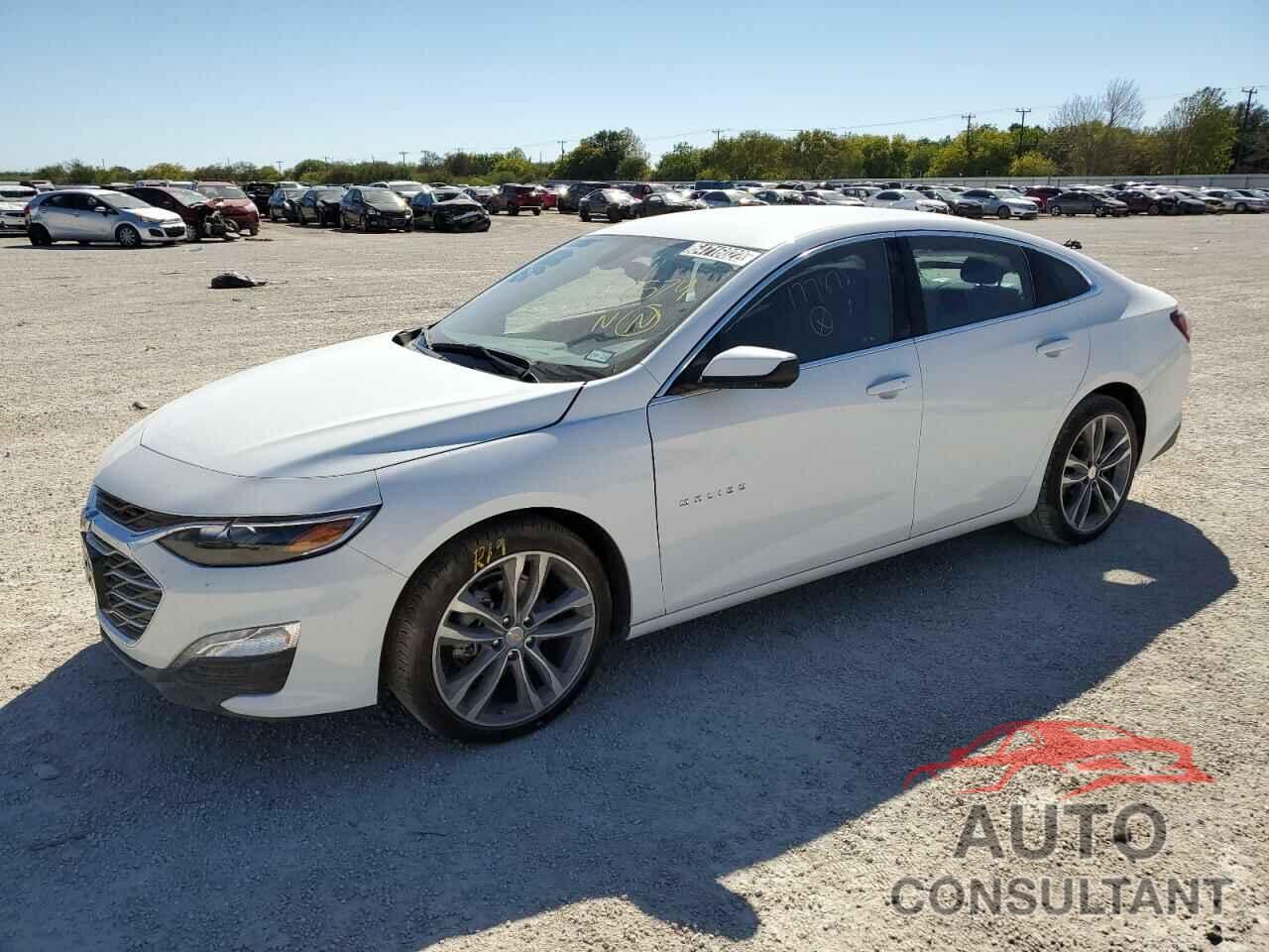 CHEVROLET MALIBU 2022 - 1G1ZD5ST6NF177875