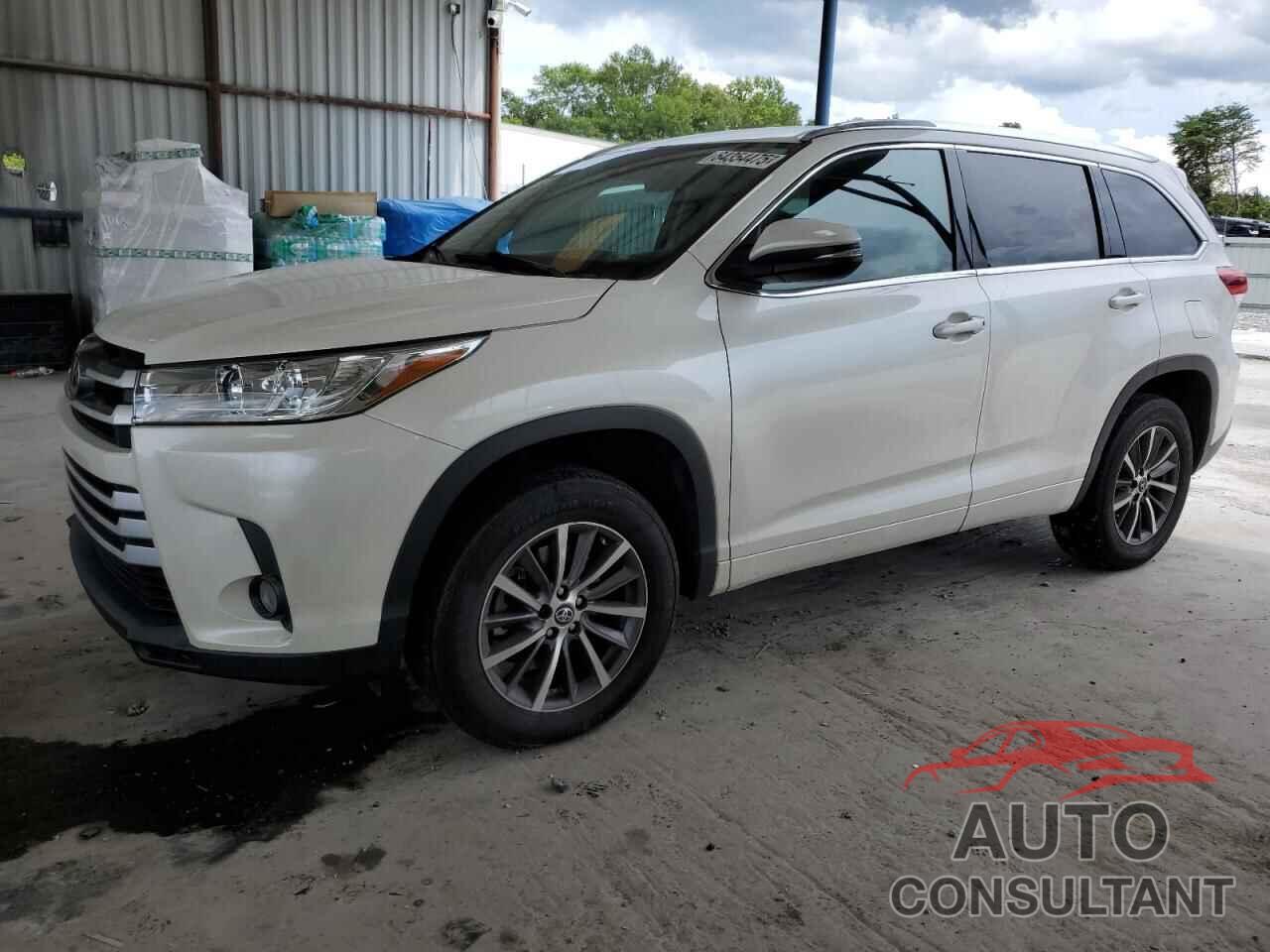 TOYOTA HIGHLANDER 2018 - 5TDKZRFH3JS546063
