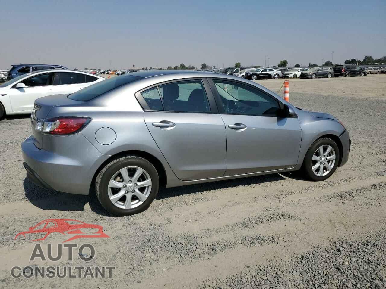 MAZDA 3 2011 - JM1BL1VG7B1445361